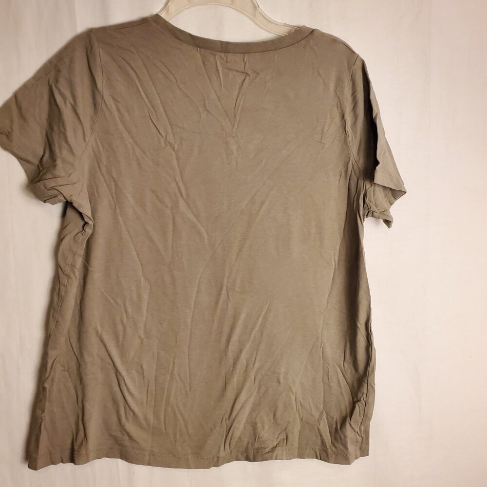 ACDC "High Voltage" Short Sleeve Green/Olive T-shirt Womens Sz XXL - Picture 7 of 7